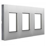 Marco 3 ventanas Legrand 741033 Valena Next aluminio fumé
