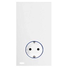 Kit enchufe HUB PRO IO 10032108-230 Simon 100 blanco mate