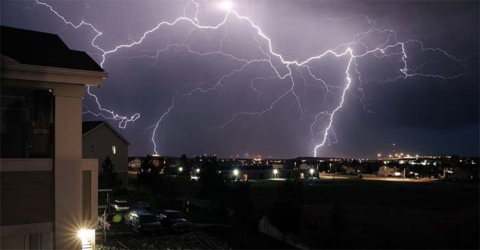 tormenta-electrica-con-rayos